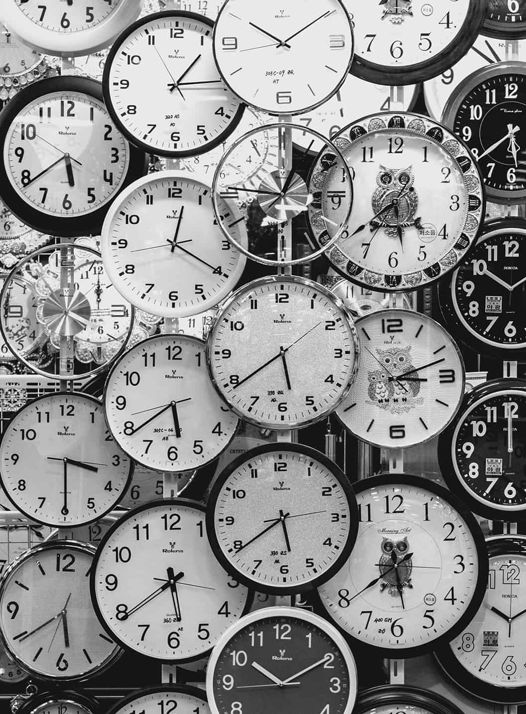 main_ is it too late_black-and-white-black-and-white-clocks-707676